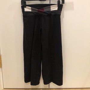 Black Lululemon Capris with Purple Patterned Band